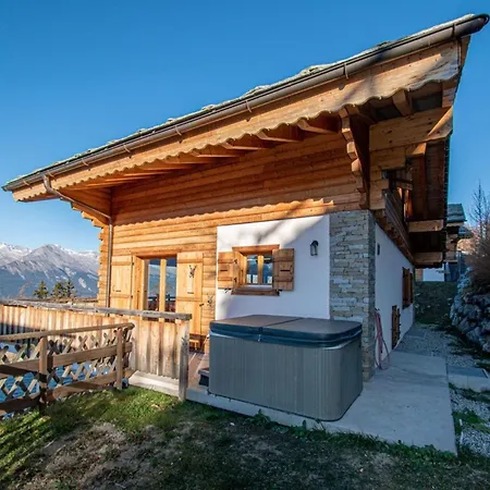 In With Hot Tub * Veysonnaz