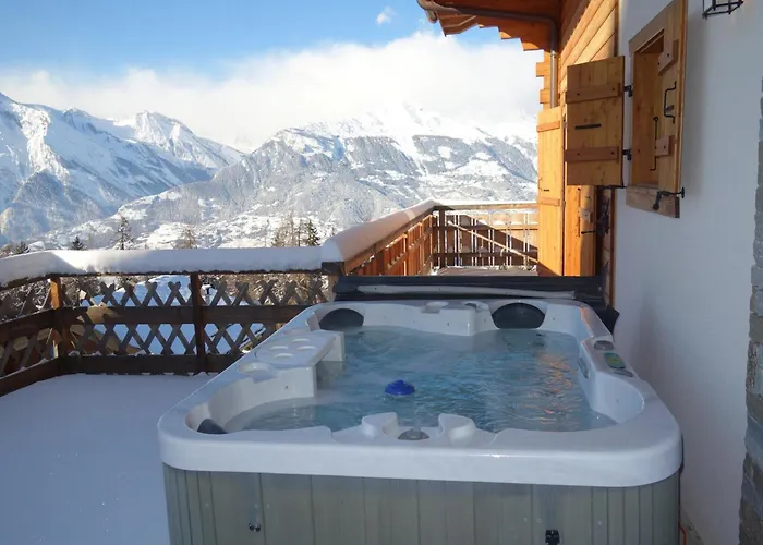 In With Hot Tub Domek alpejski *