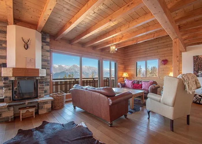 Domek alpejski In With Hot Tub *