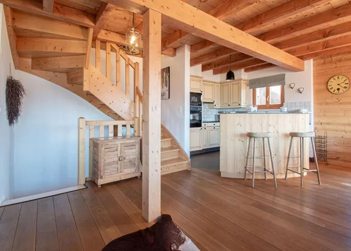 In With Hot Tub * Veysonnaz