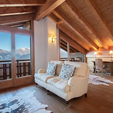 In With Hot Tub 샬레